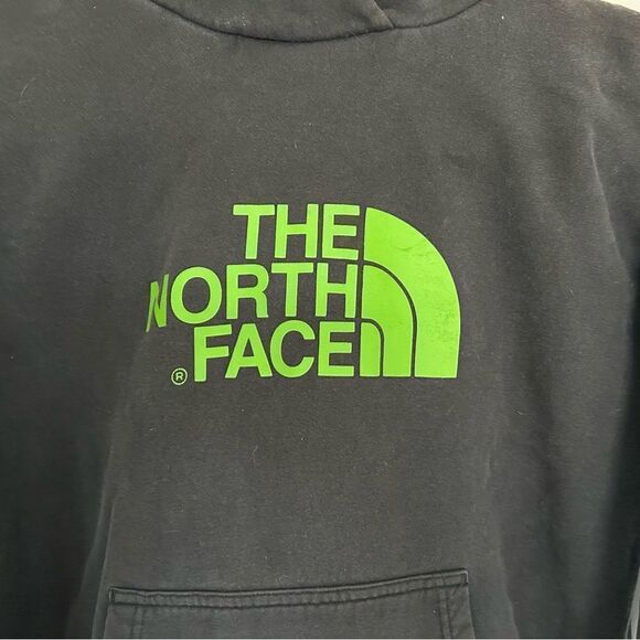 The North Face Women’s Black Pullover Hoodie Sweatshirt Green Logo Size Large - Picture 13 of 13